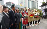 [ẢNH] Cận cảnh đám hỏi đẹp như mơ của Trung vệ Duy Mạnh và bạn gái Quỳnh Anh